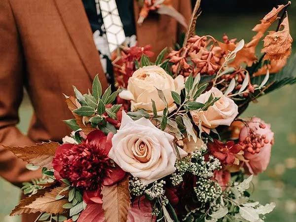 5 The Coziest Fall Wedding Color Palette to Inspire | Clear Wedding Invites